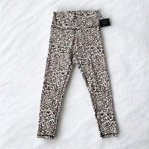 DYI Leggings Womens Large Leopard Print High Rise 28” Inseam Activewear Yoga NWT